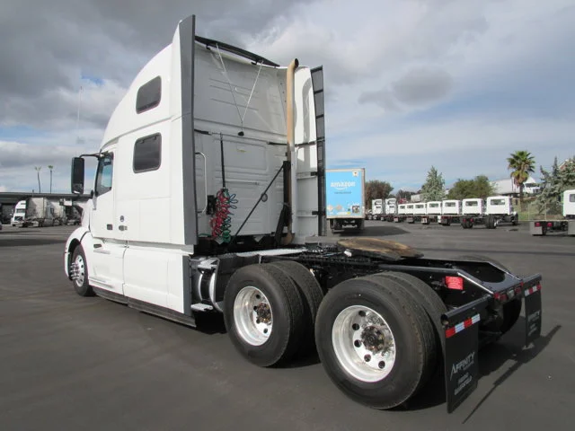 2024 Volvo VN - Photo 6