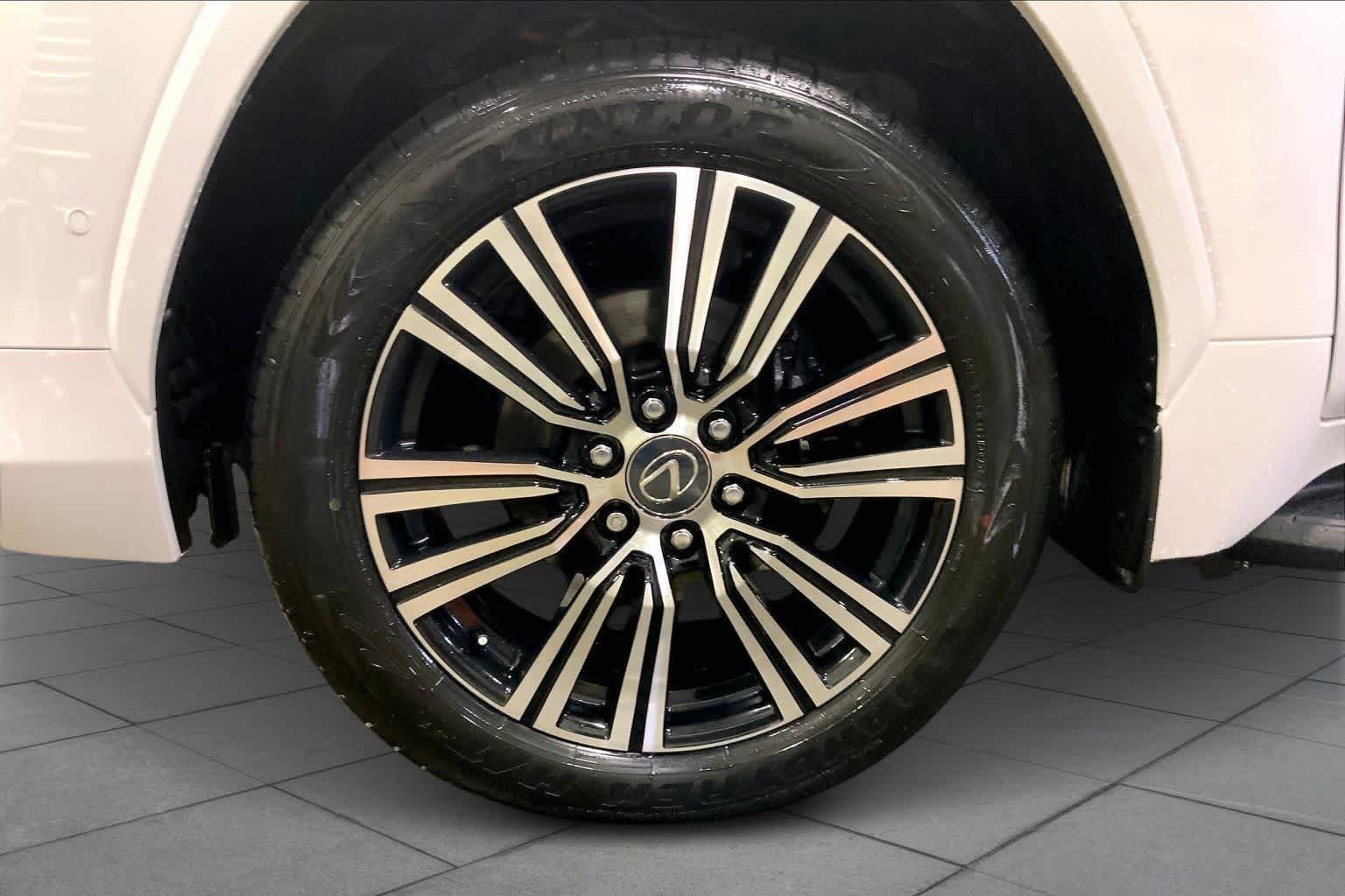 2026 Lexus LX 700h Luxury - Photo 11