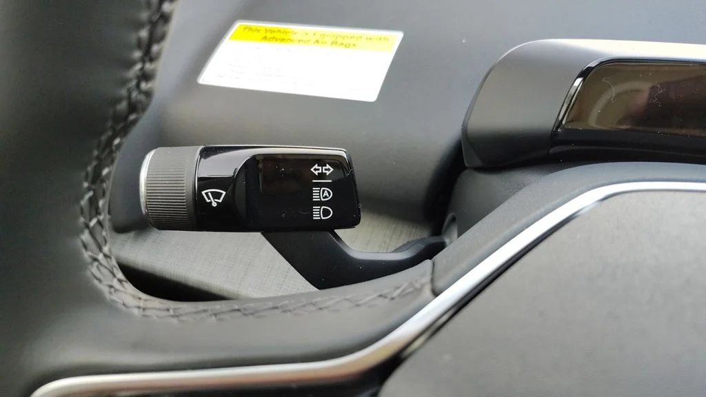 2026 Volvo EX30 Plus - Photo 13