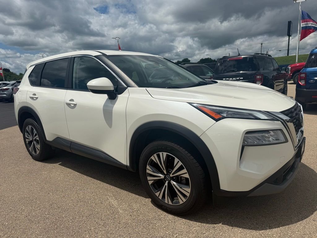 Used 2023 Nissan Rogue SV with VIN JN8BT3BB5PW477910 for sale in Beaver Dam, WI