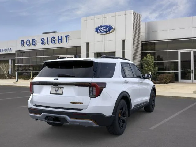 New 2026 Star White Metallic Tri-Coat Ford Tremor® image 8