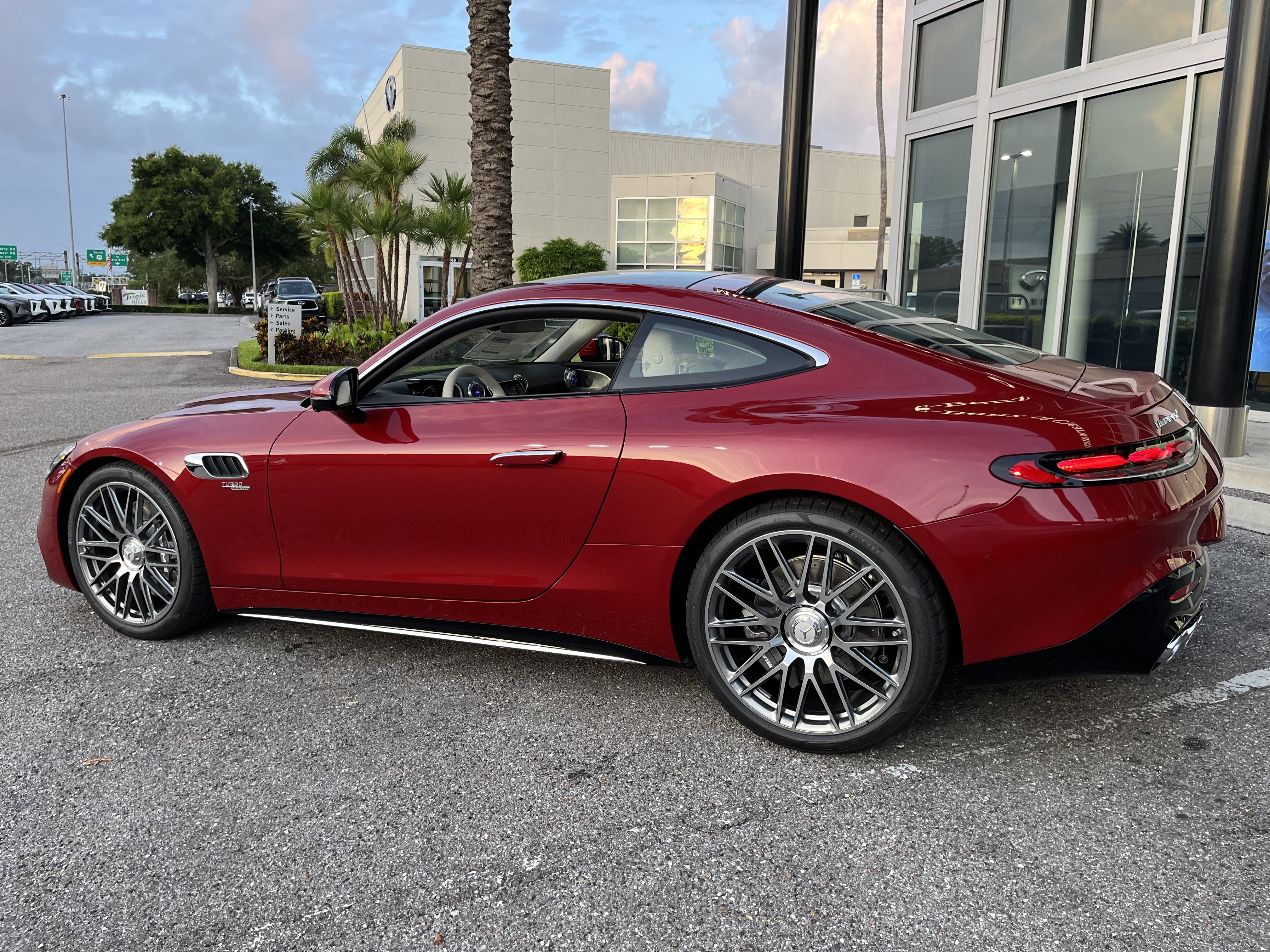 New 2026 MANUFAKTUR Patagonia Red Metallic Mercedes-Benz AMG® GT 43 image 33