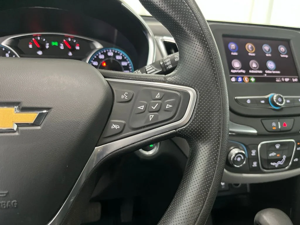 Used 2022 Gray Chevrolet LS image 7