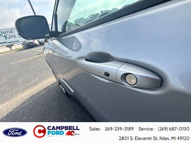 Used 2021 Billet Silver Metallic Clearcoat Jeep Limited image 19