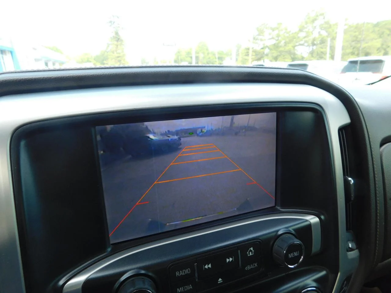 Used 2014 Black GMC 4WD Crew Cab 143.5 in SLT image 37