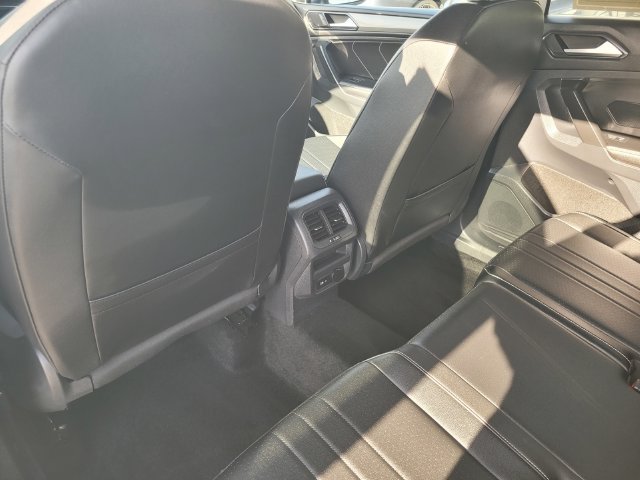 Used 2023 White Volkswagen 2.0T SE image 14