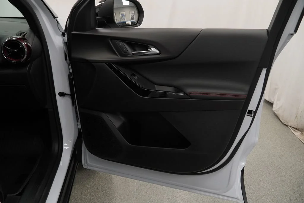 New 2027 Polar White Tricoat Chevrolet RS image 29