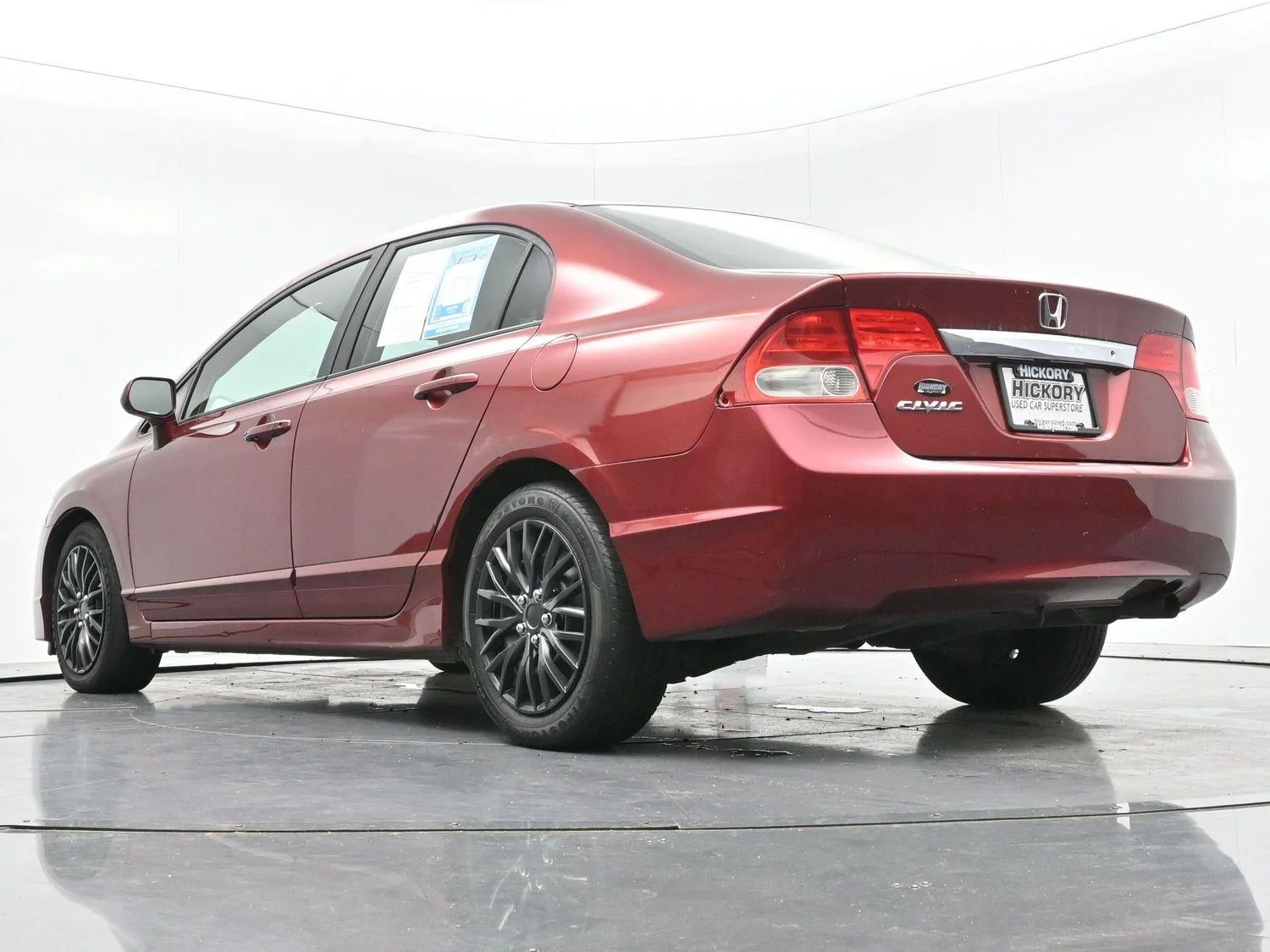 Used 2011 Tango Red Pearl Honda LX image 41