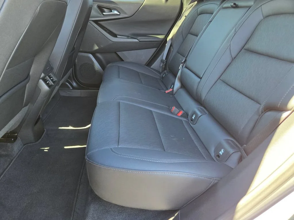 Used 2025 Sterling Gray Metallic Chevrolet LT image 10
