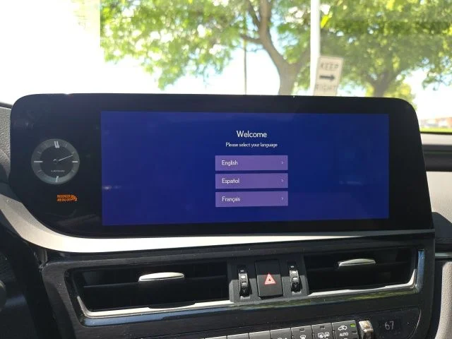 Used 2023 Red Lexus 350 image 27