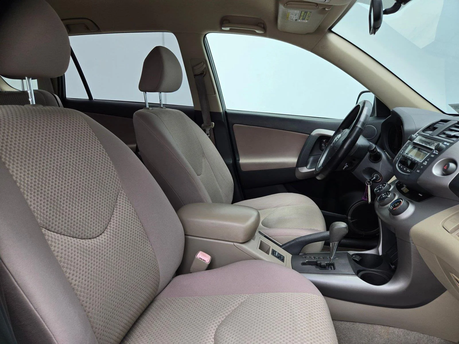 Used 2008 Everglade Metallic Toyota Base image 24