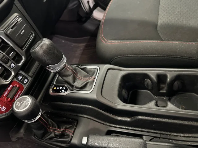Used 2023 White Jeep Rubicon image 34