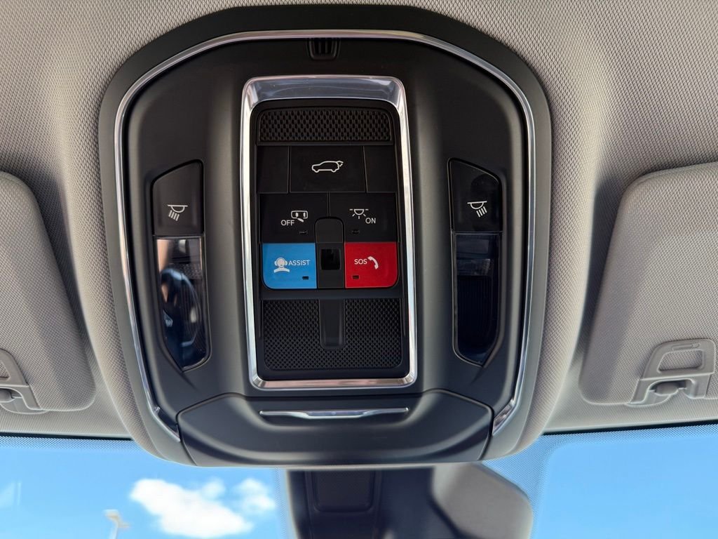 Used 2023 Black Jeep Limited image 15