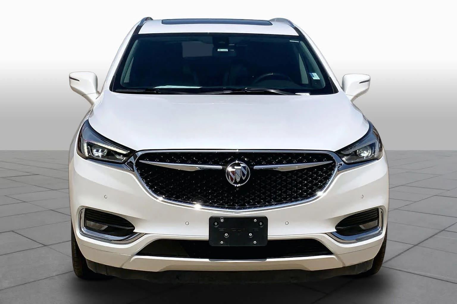 Certified Used 2021 WHITE FROST TRICOAT Buick Avenir image 4