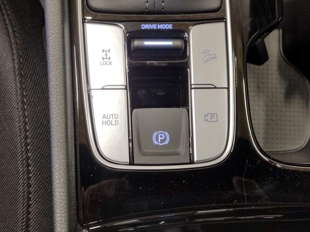 New 2026 Gray Hyundai SE image 28