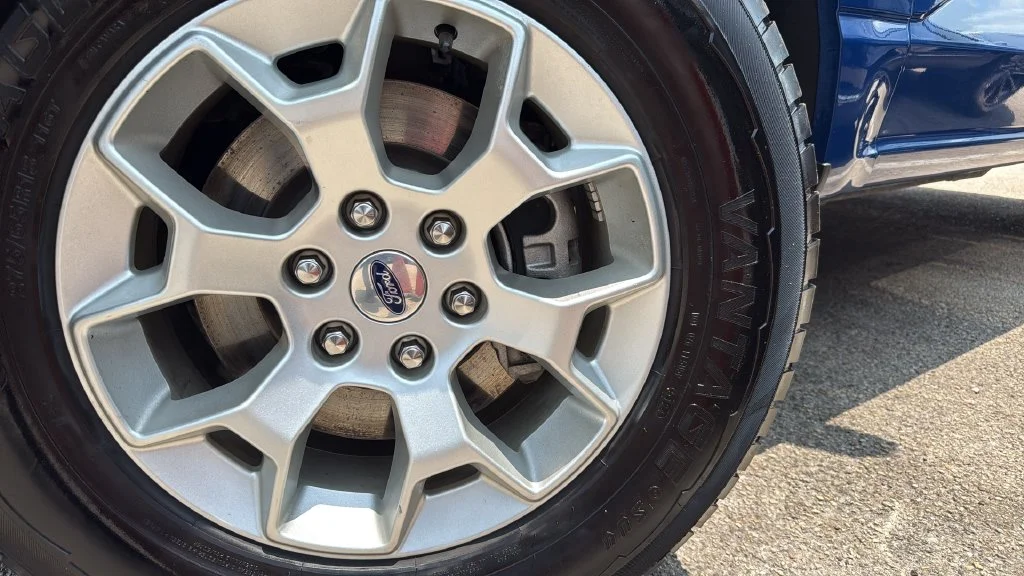 Used 2023 Blue Ford XLT image 27