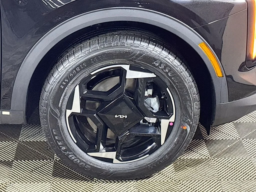 New 2026 Fusion Black Kia EX image 22