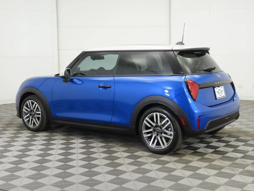 2026 MINI Hardtop 2 Door S - Photo 8