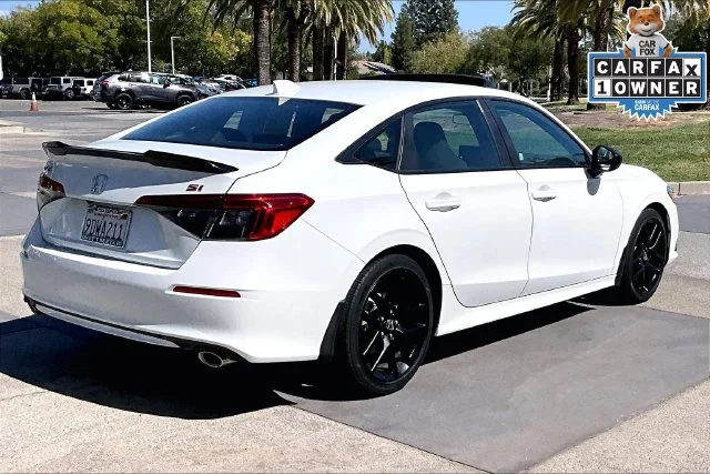 Used 2022 White Honda Si image 13