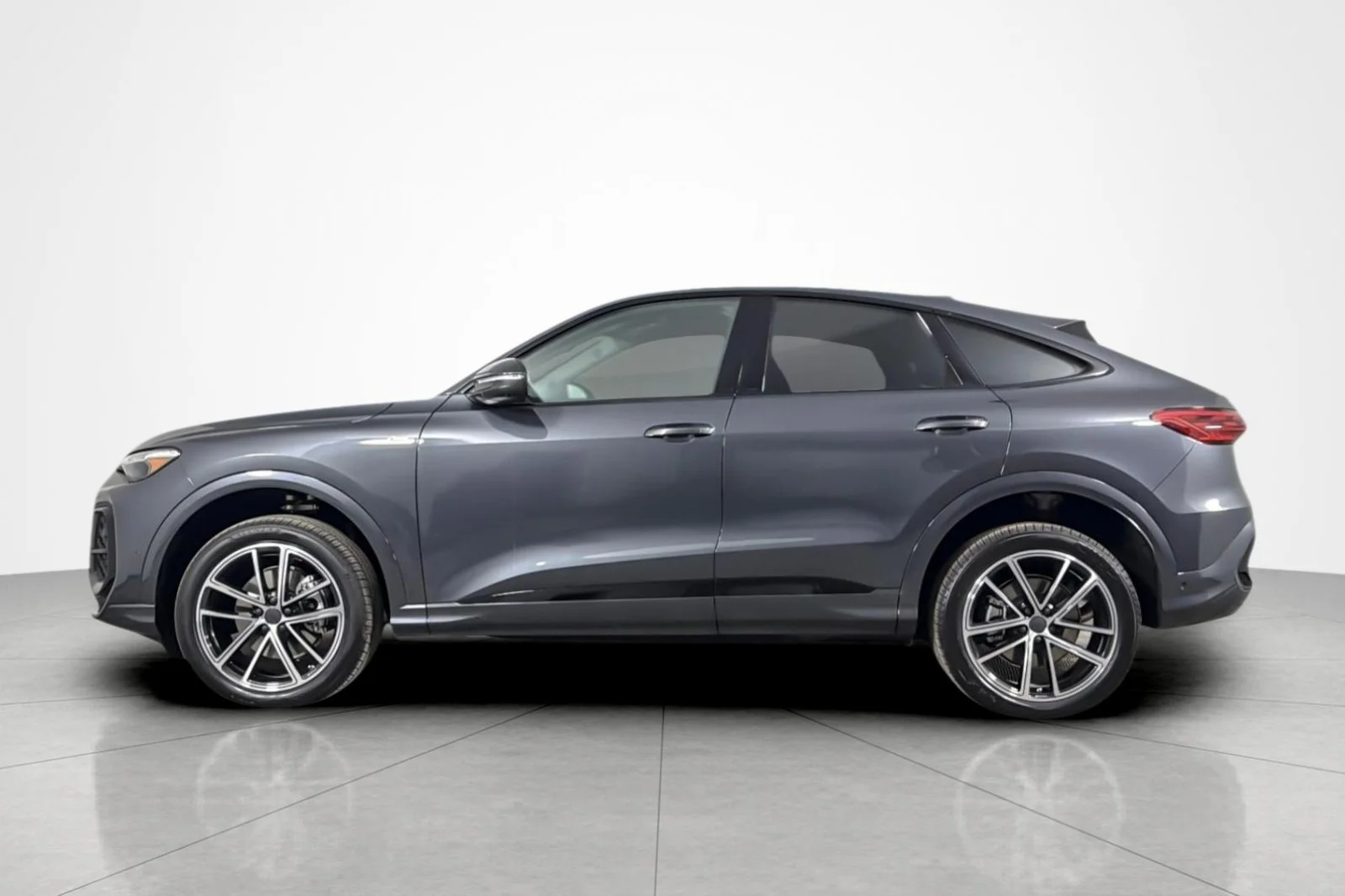 New 2026 Tambora Gray Metallic Audi Premium Plus 2.0 TFSI quattro image 3