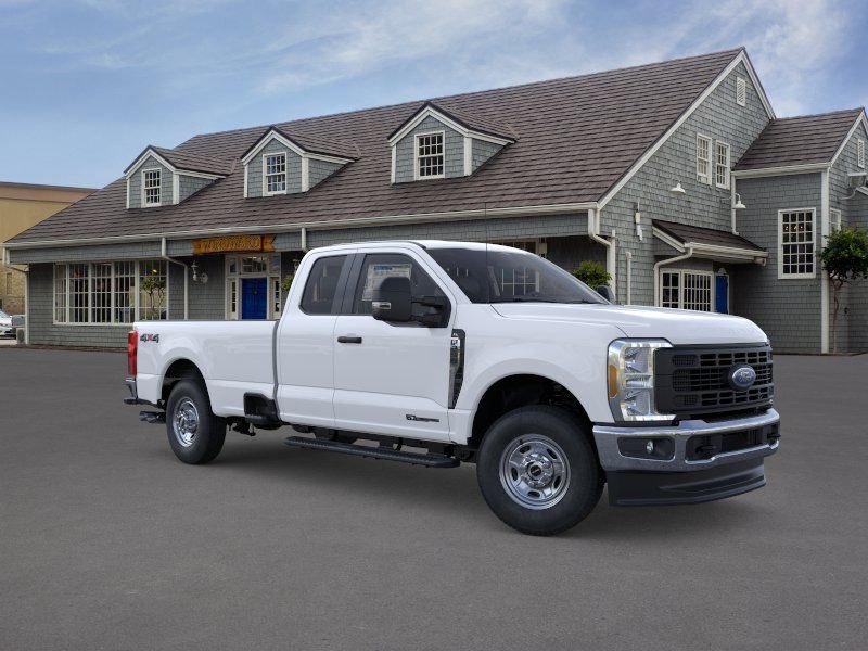 New 2026 Oxford White Ford XL image 7