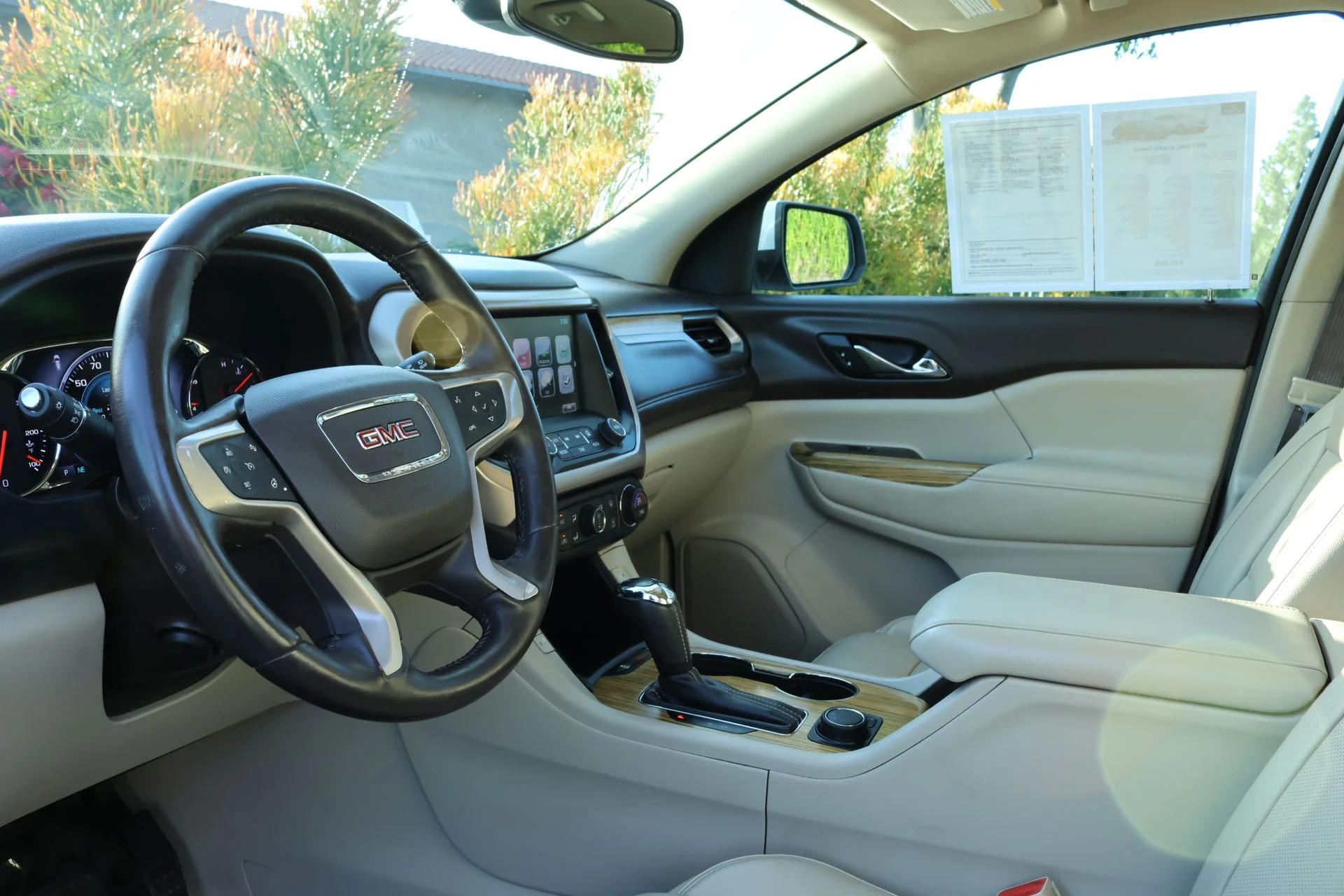 Used 2017 White GMC Denali image 6