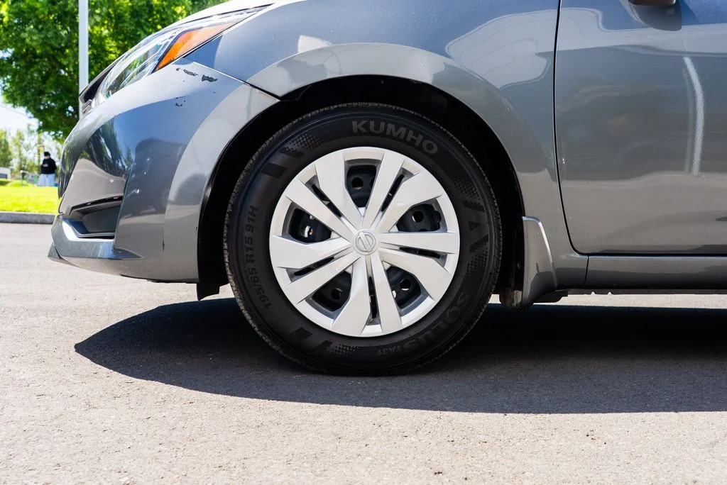Used 2025 Gray Nissan 1.6 S image 7