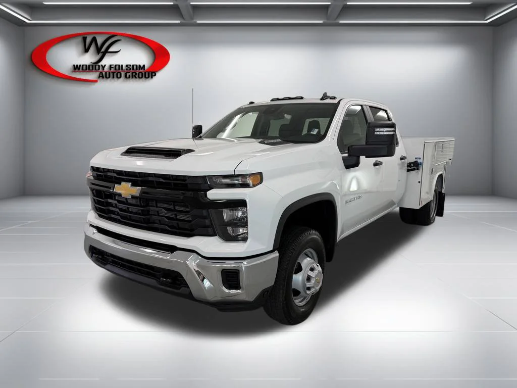 New 2026 Summit White Chevrolet Work Truck image 3