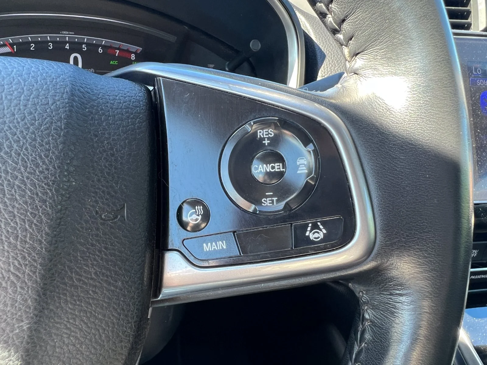 Used 2022  Honda Touring image 14