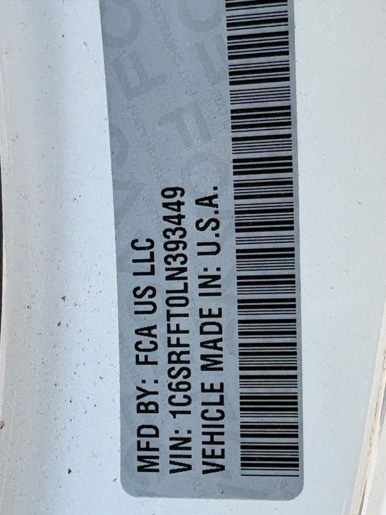 Used 2020 White Ram Big Horn/Lone Star image 17