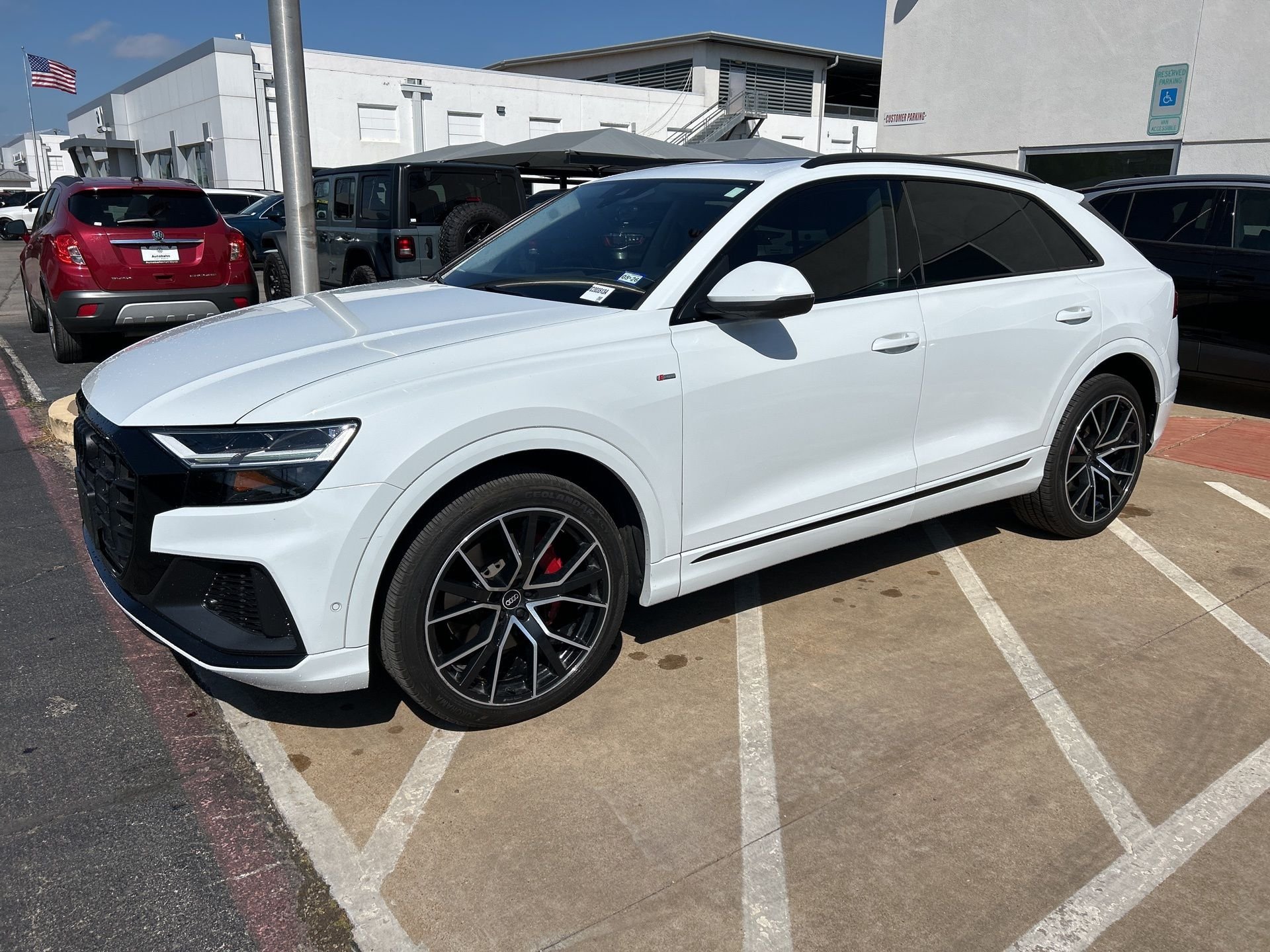 2021 Audi Q8 Premium Plus