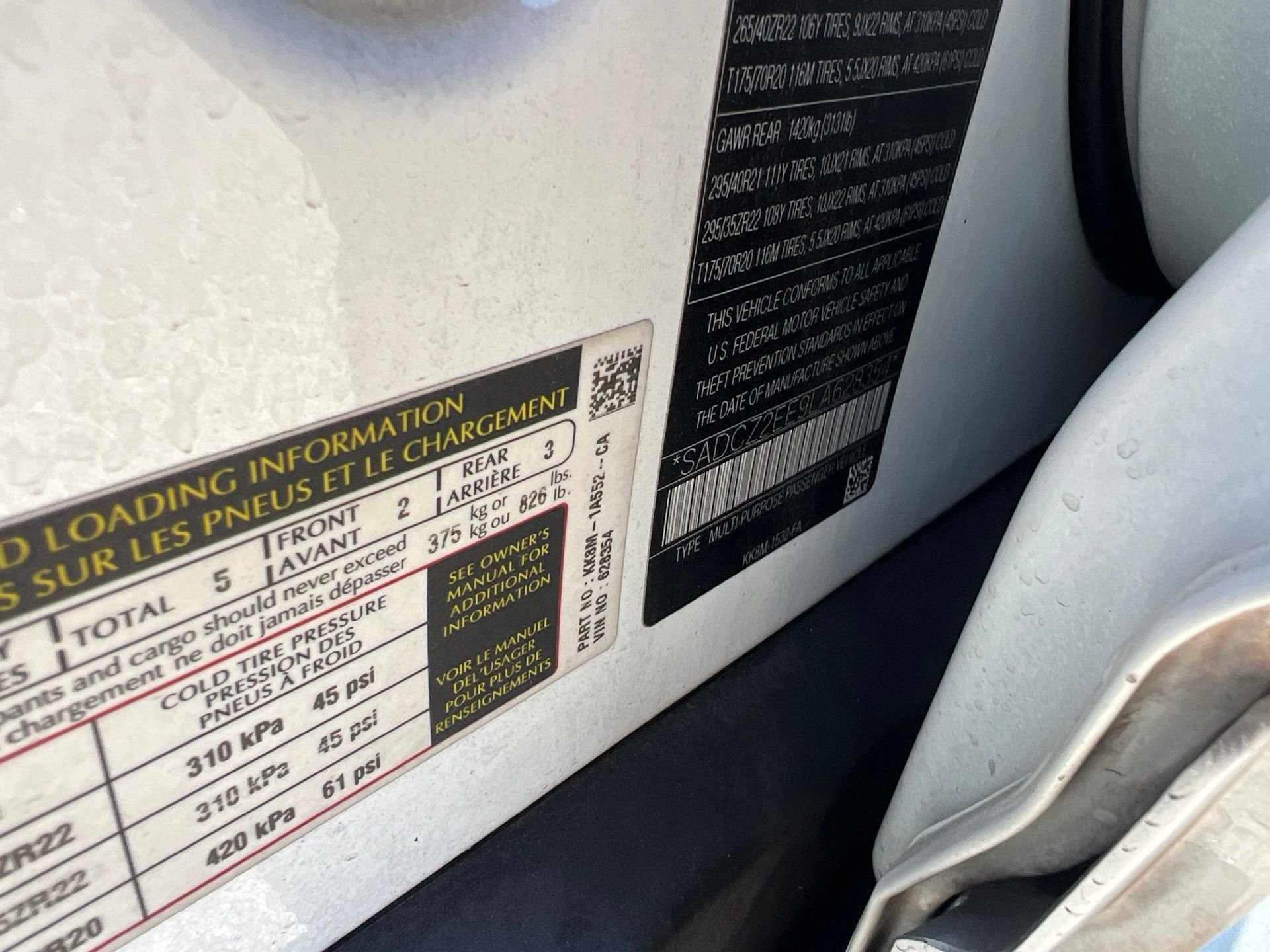 Used 2020 White Jaguar SVR image 28