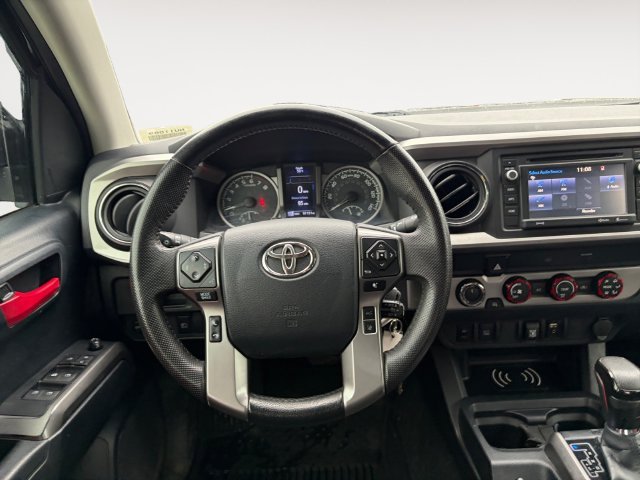 Used 2019 Black Toyota SR5 image 13