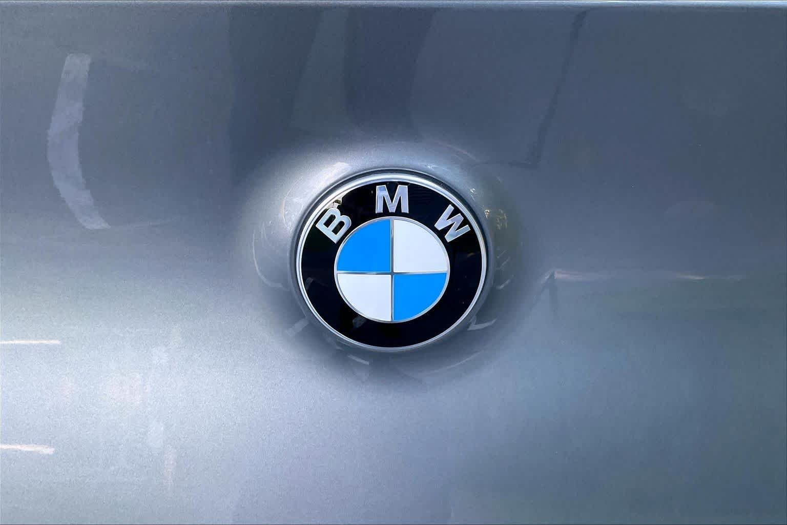 New 2026 Skyscraper Grey Metallic BMW 30 xDrive image 15