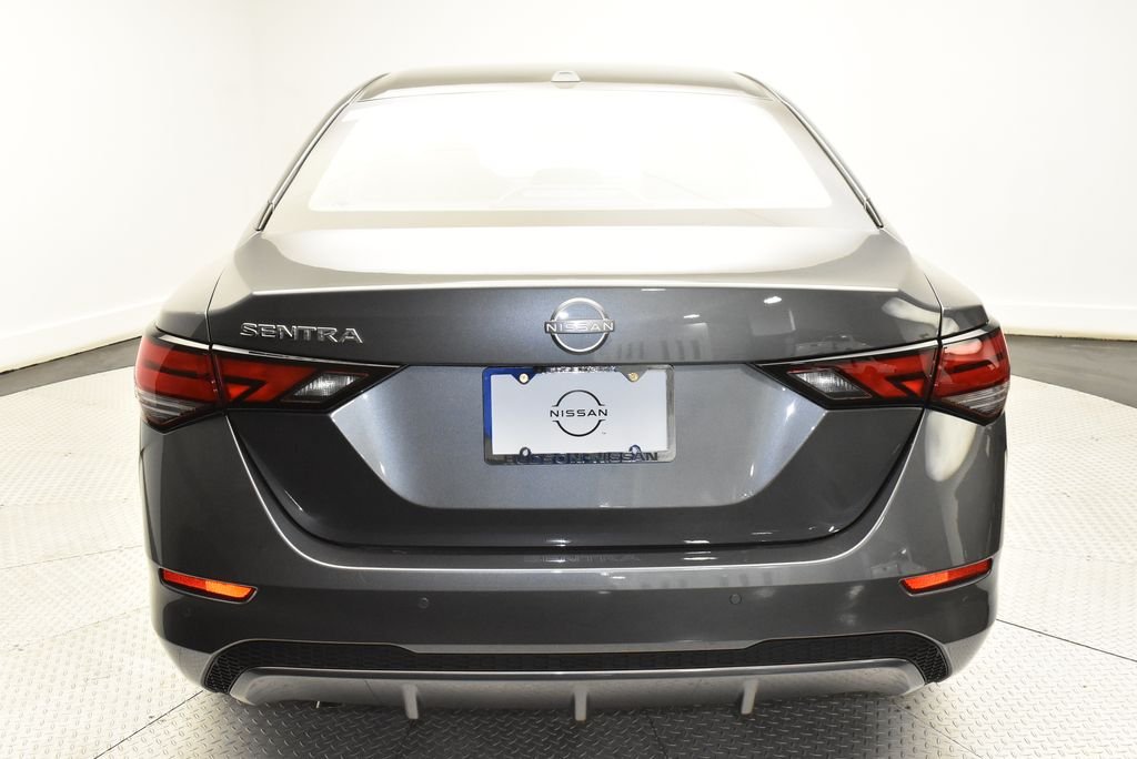 2025 Nissan Sentra SV - Photo 6
