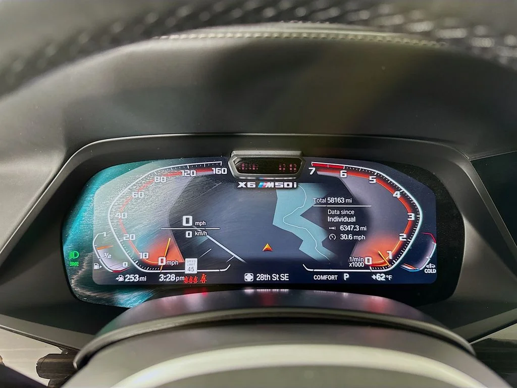 Used 2020 Arctic Gray Metallic BMW M50i image 16