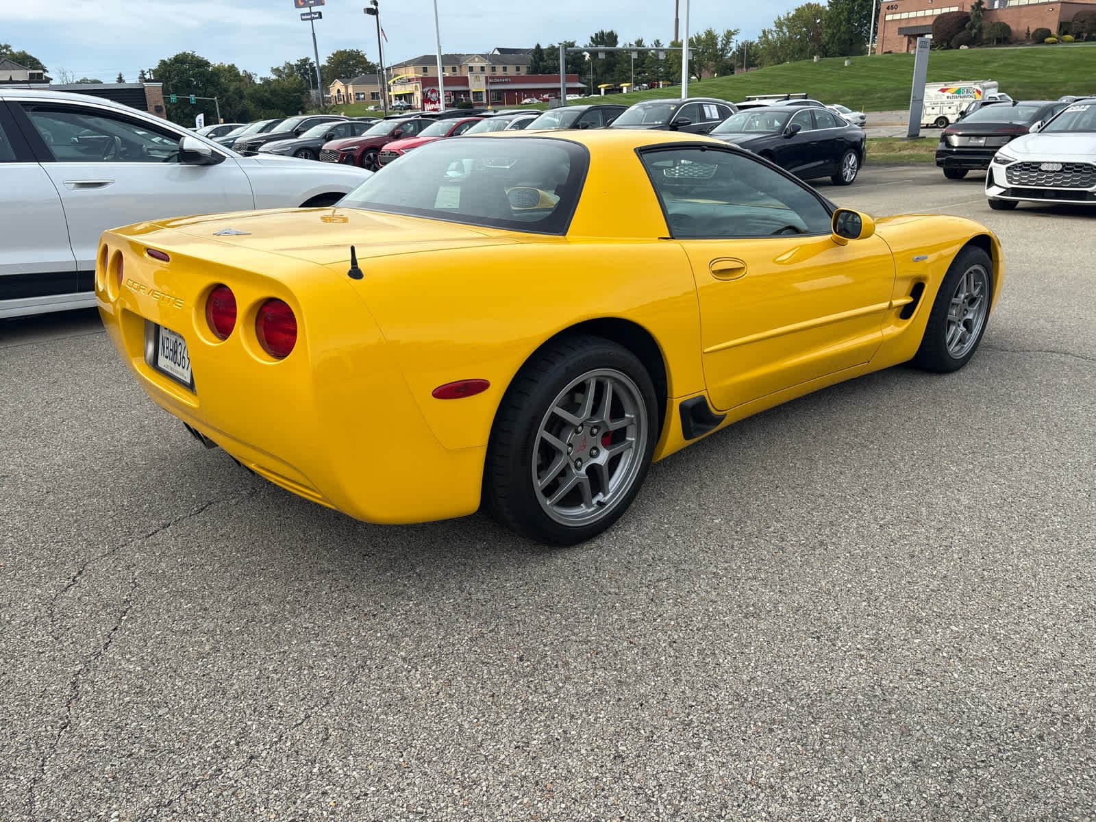Used 2003 Millenium Yellow Chevrolet Z06 image 6