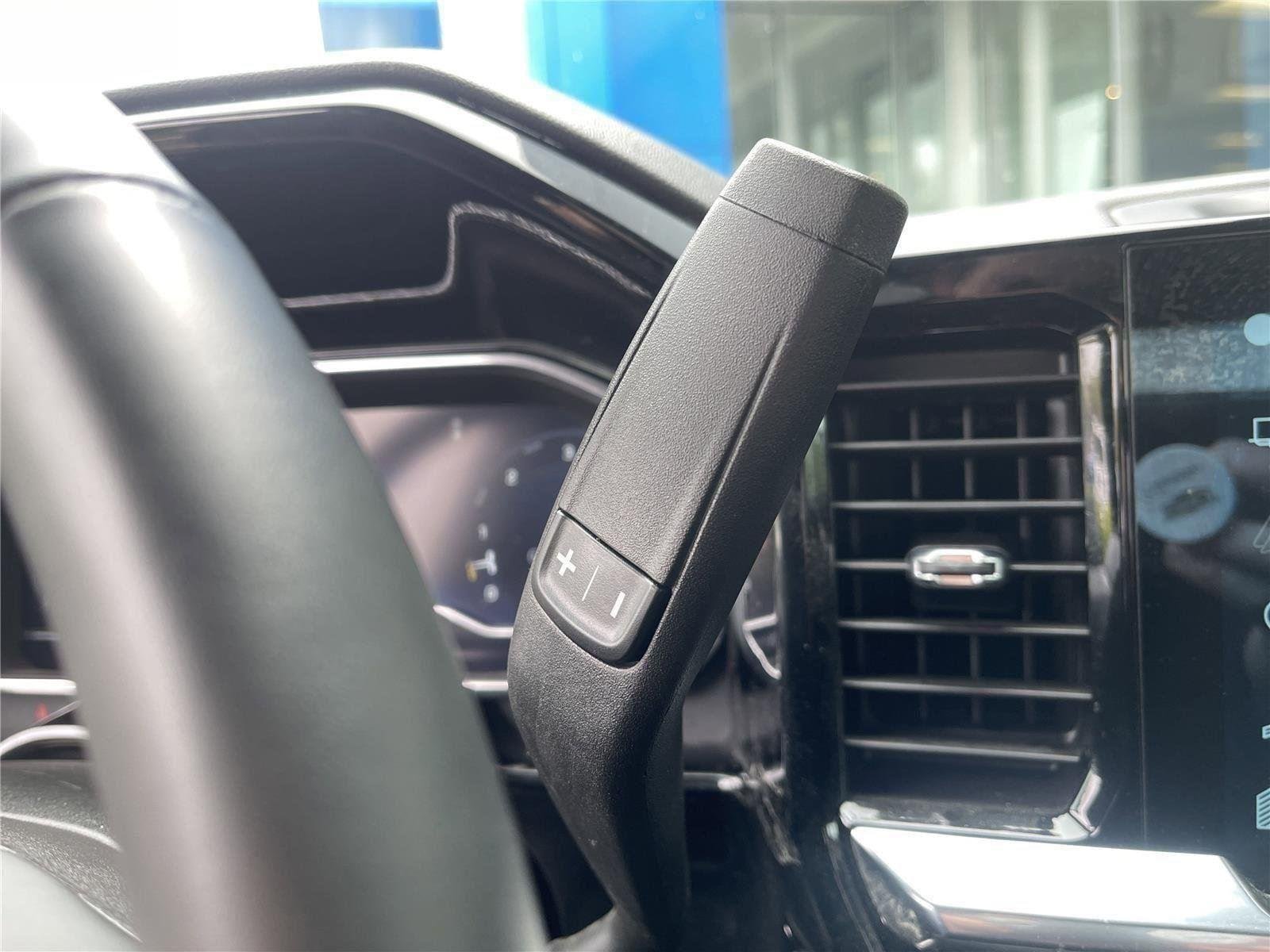 2025 Chevrolet Silverado 1500 LT - Photo 23