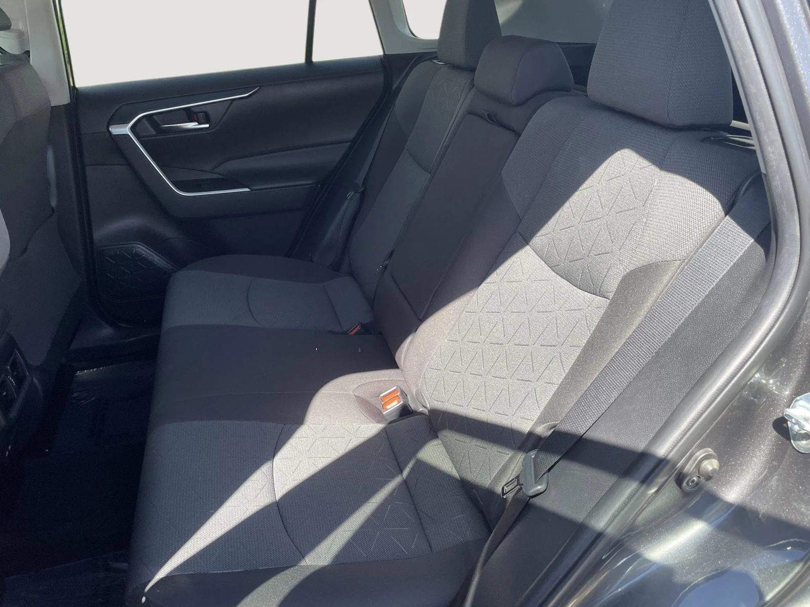 Used 2022 Magnetic Gray Metallic Toyota XLE image 23