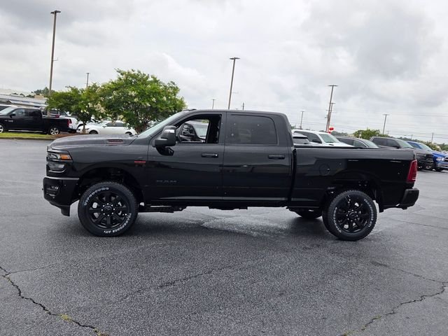 New 2026 Diamond Black Crystal Pearl-Coat Exterior Paint RAM Big Horn image 4