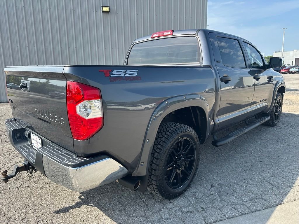 Used 2020 Gray Toyota SR5 image 5