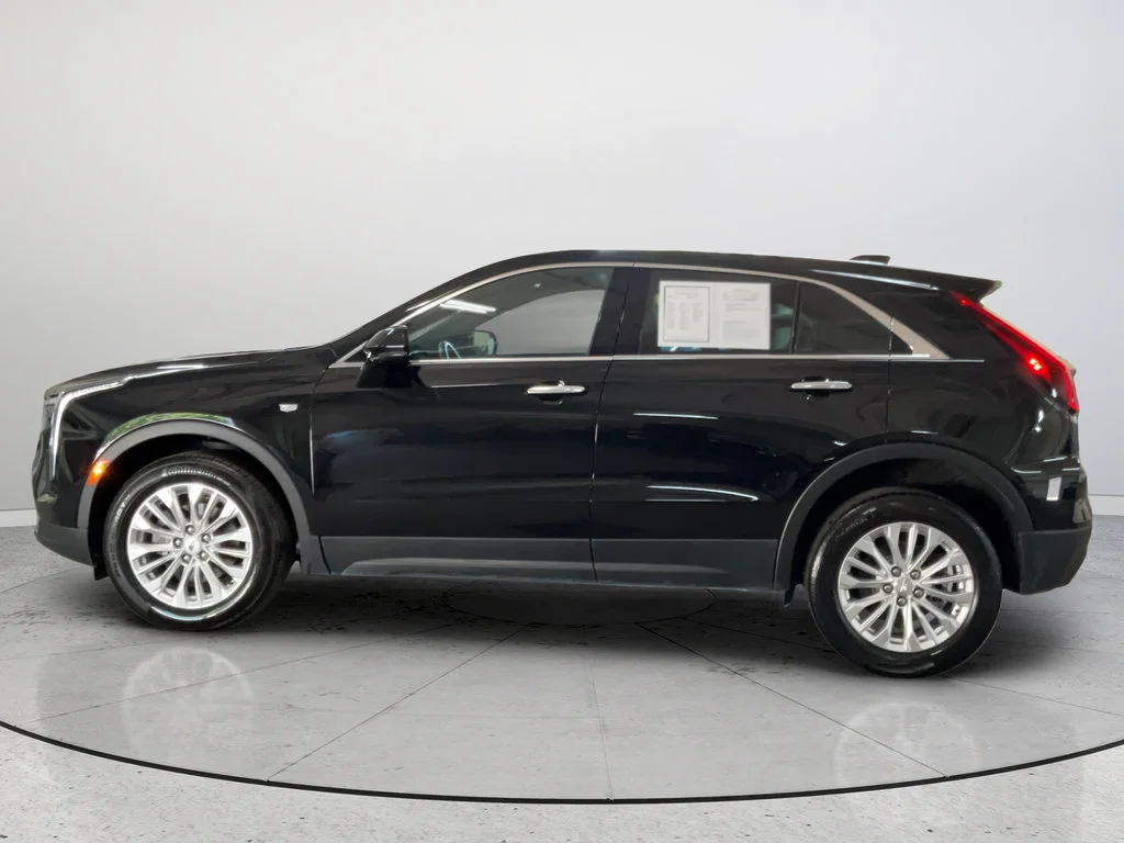 2024 Cadillac XT4 Luxury - Photo 9