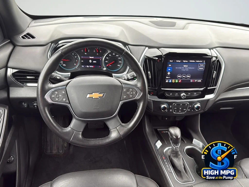 Used 2022 White Chevrolet LT Leather image 18