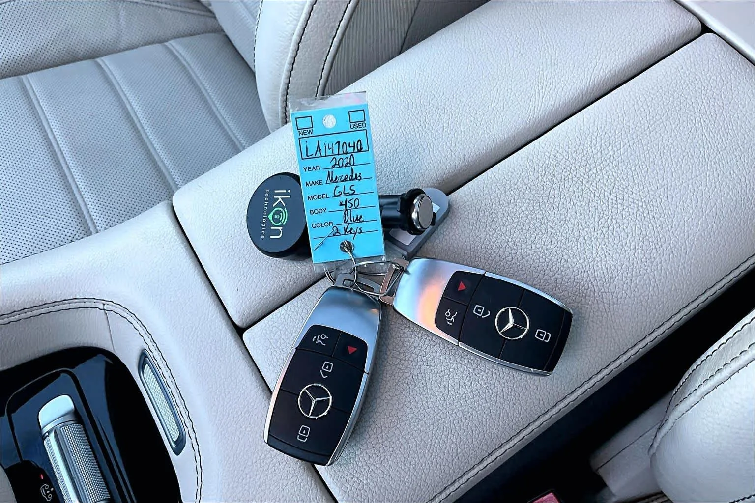 Used 2020 Lunar Blue Metallic Mercedes-Benz GLS 450 image 29