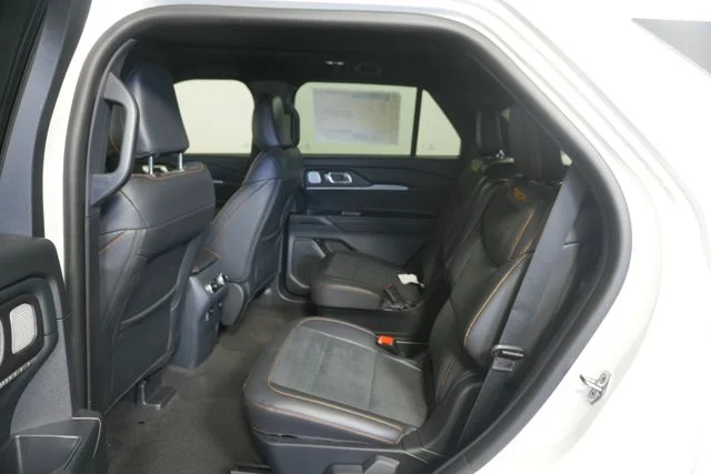 New 2026 Star White Metallic Tri-Coat Ford Tremor® image 26