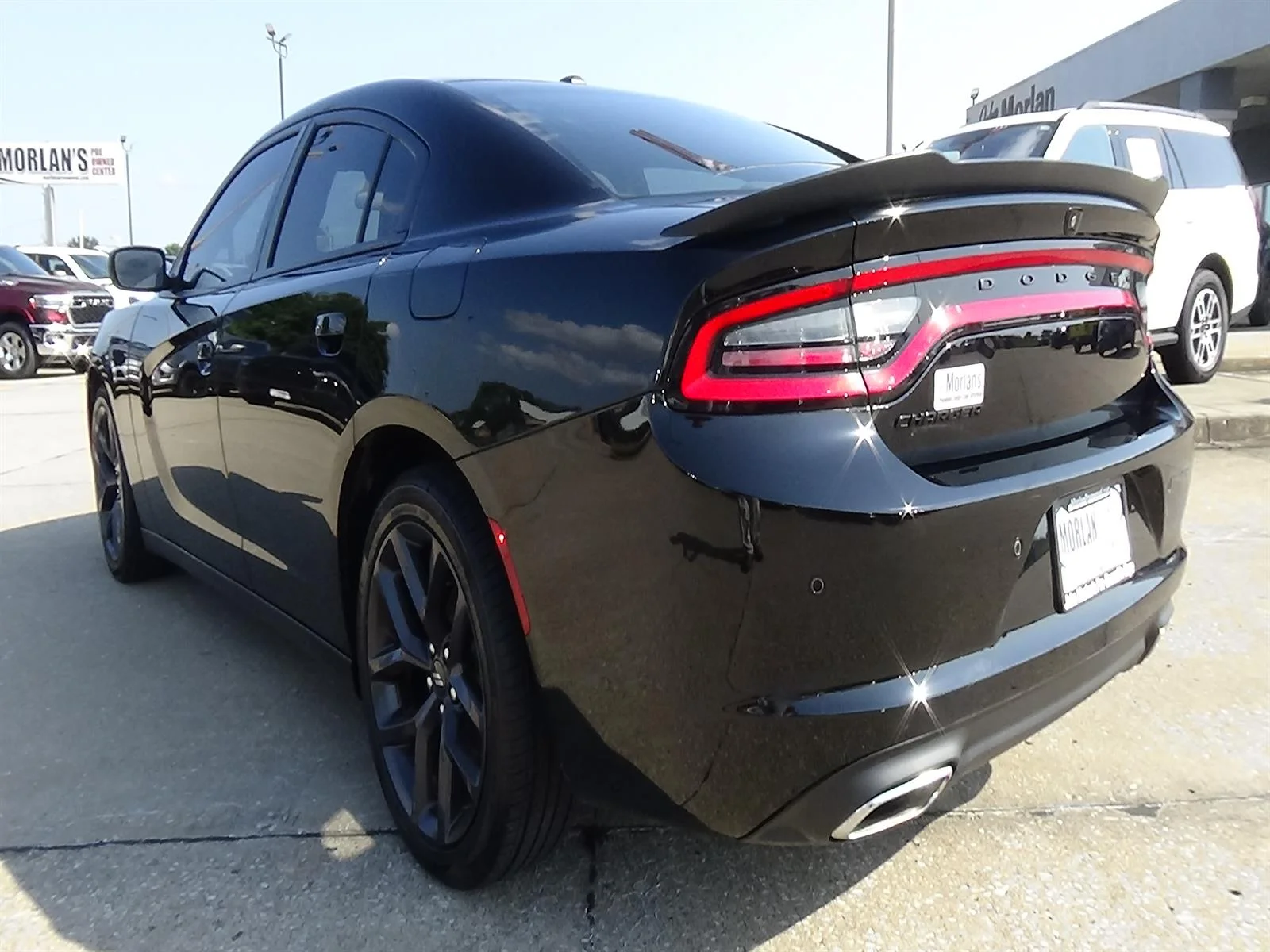 Used 2021 Pitch Black Clear Coat (px8) Dodge SXT image 8