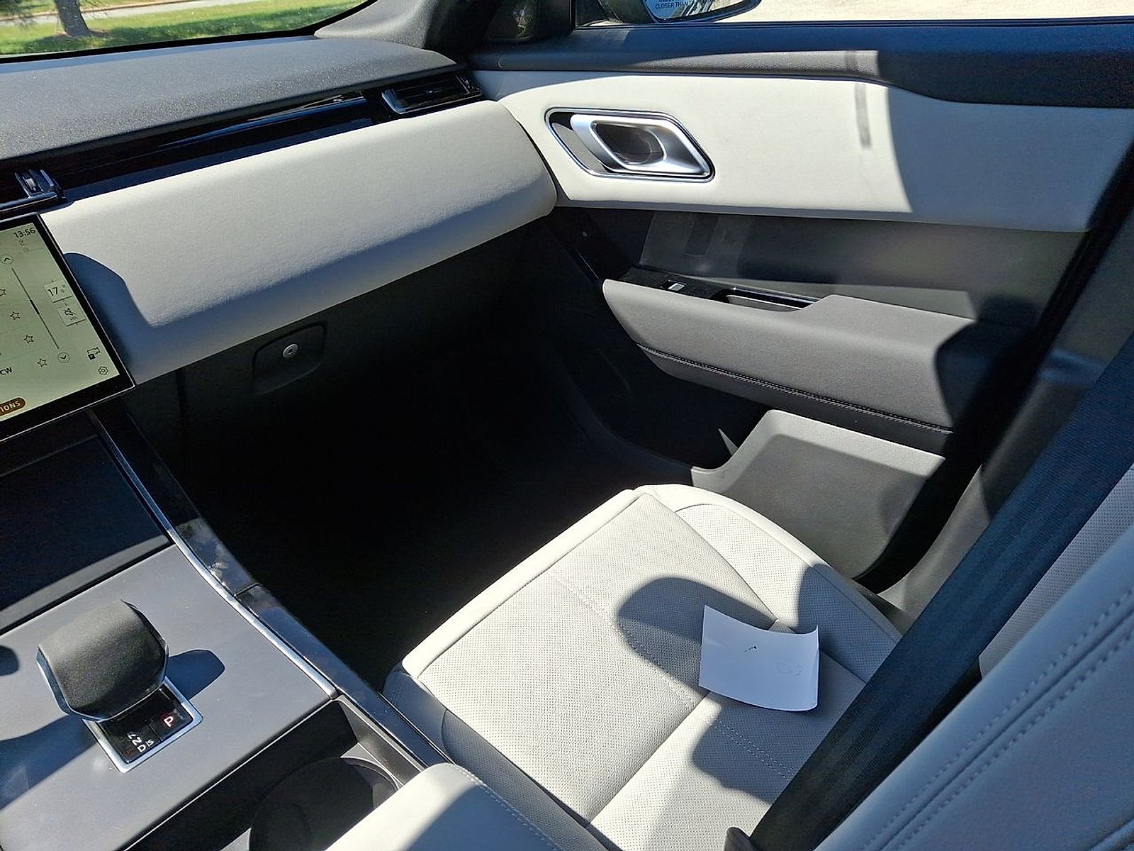 2026 Land Rover Range Rover Velar S - Photo 11