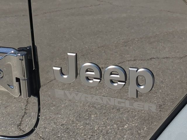 New 2026 Black Clear-Coat Exterior Paint Jeep Sport S image 13