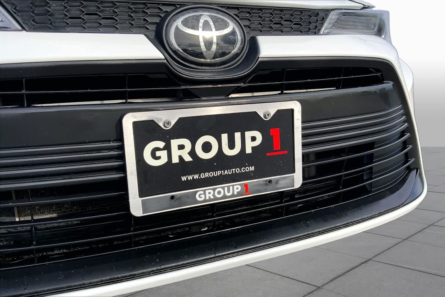 Used 2024 Ice Cap Toyota LE image 29