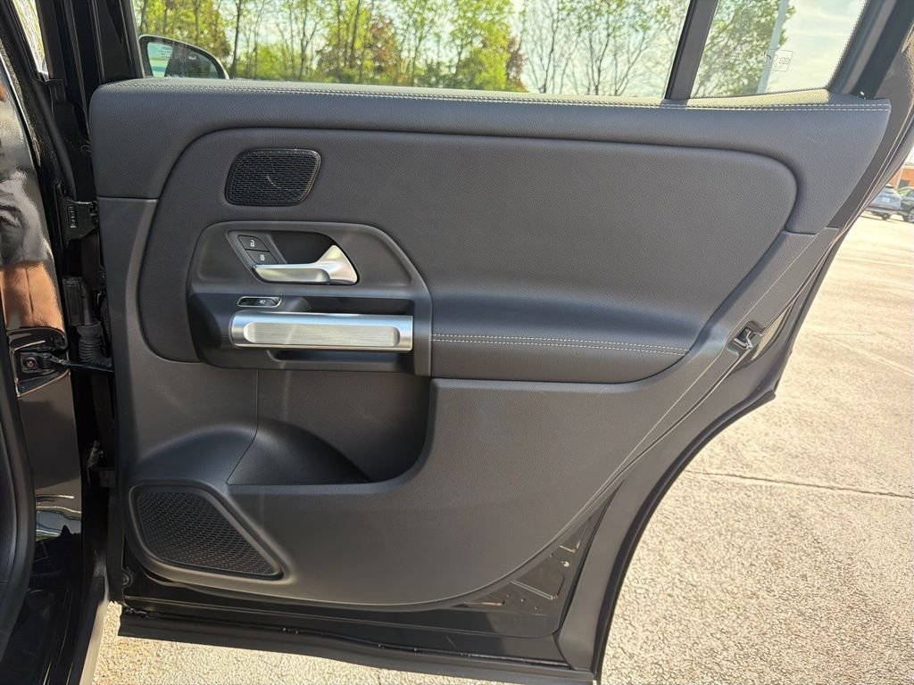 2025 Mercedes-Benz GLB Base - Photo 23